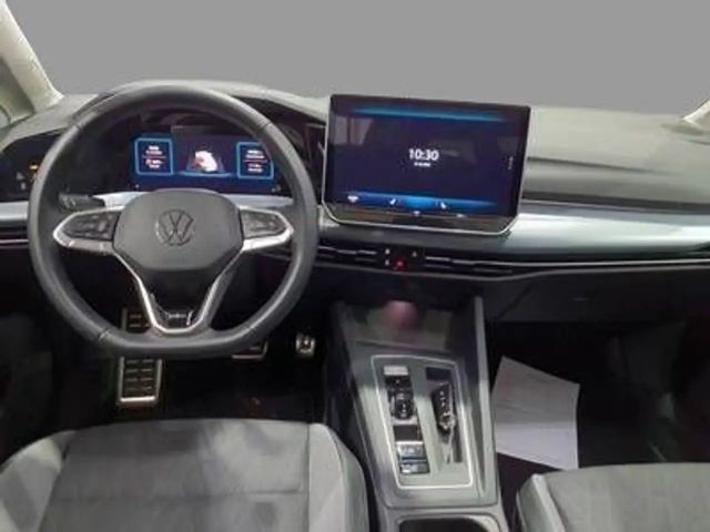 Volkswagen Golf 1.5 eTSI Golf VIII Variant