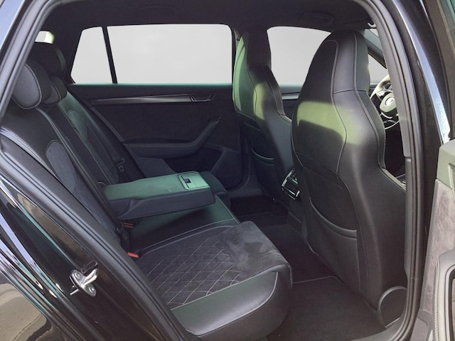 Skoda Superb Combi Sportline iV