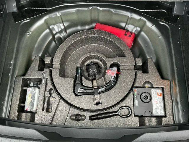 Volkswagen T-Roc 1.5 TSI DSG R-Line