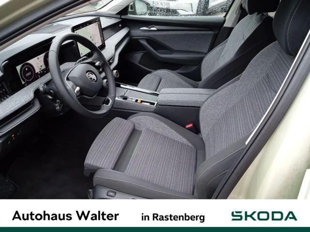 Skoda Superb 2.0 TDI Combi Selection