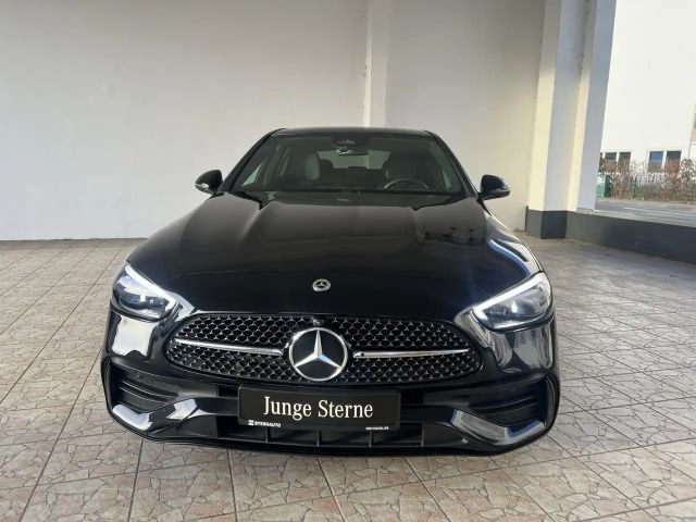 Mercedes-Benz C 180 AMG Line Sedan