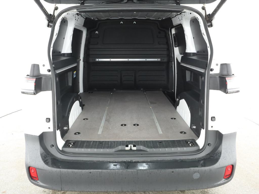 Volkswagen ID.Buzz Cargo Pro