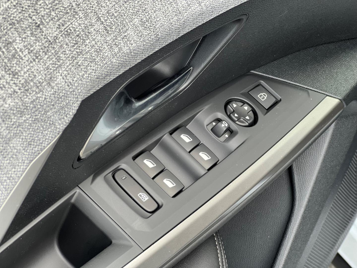 Peugeot 5008 Allure Pack Hybrid