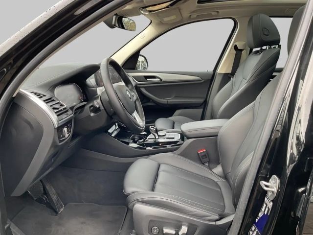 BMW X3 xDrive30i