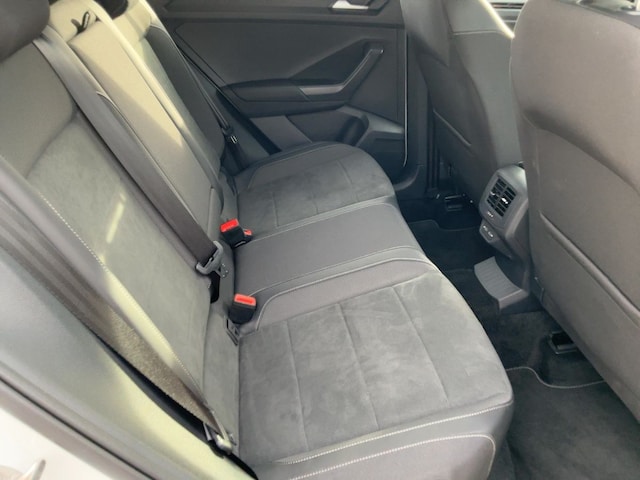 Volkswagen T-Roc 1.5 TSI DSG R-Line