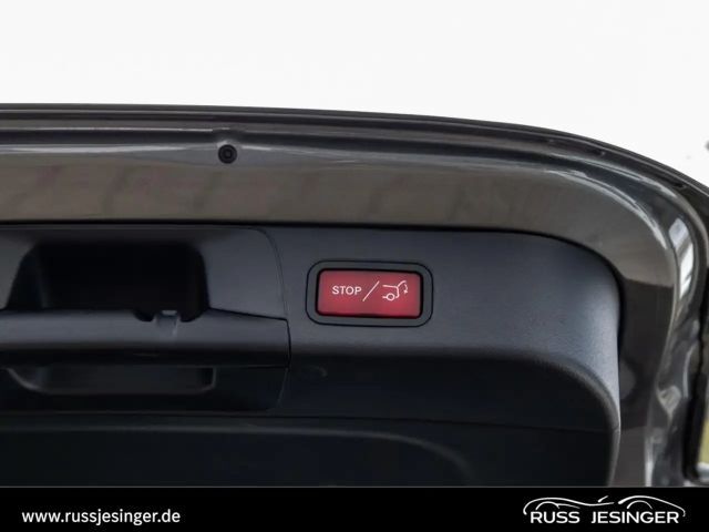 Mercedes-Benz B 180 Progressive Sedan