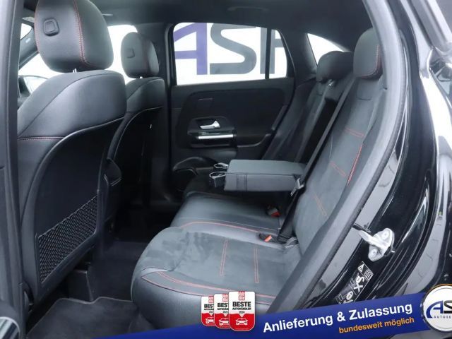 Mercedes-Benz GLA 250 4MATIC AMG Line