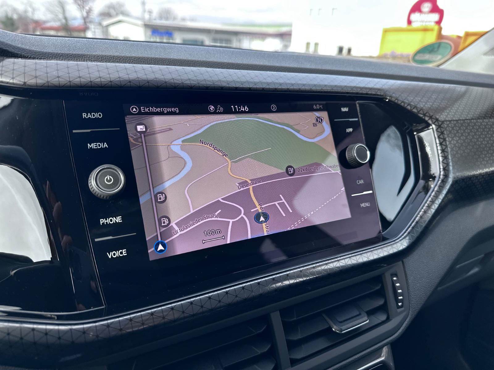 Volkswagen T-Cross Style