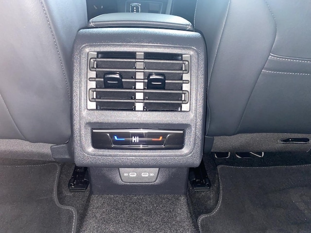 Volkswagen Golf 1.5 TSI DSG Golf VIII Plus