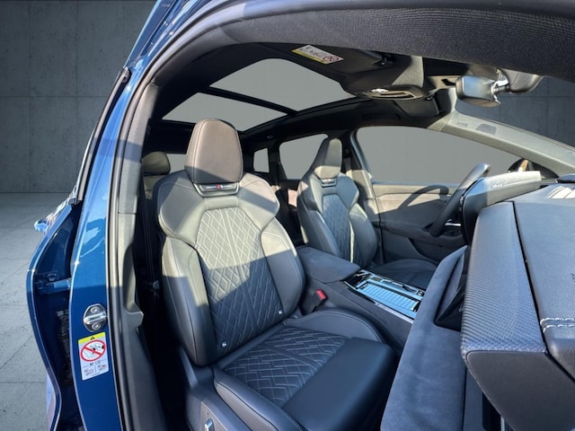 Audi Q6 e-tron Quattro