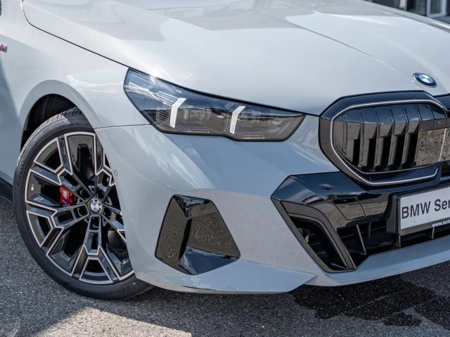 BMW 520 520d M-Sport Touring xDrive