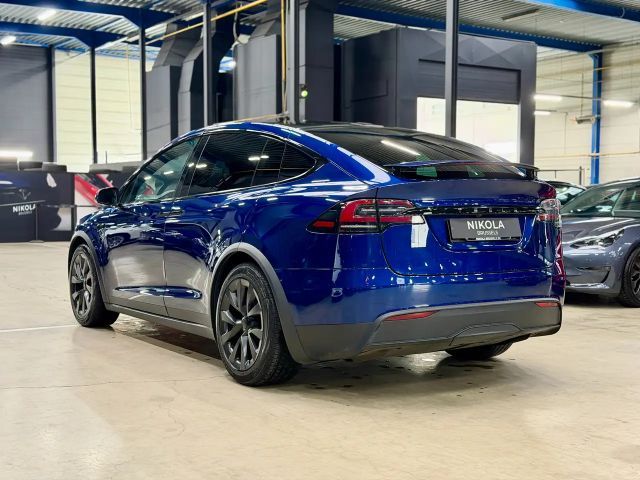 Tesla Model X Long Range