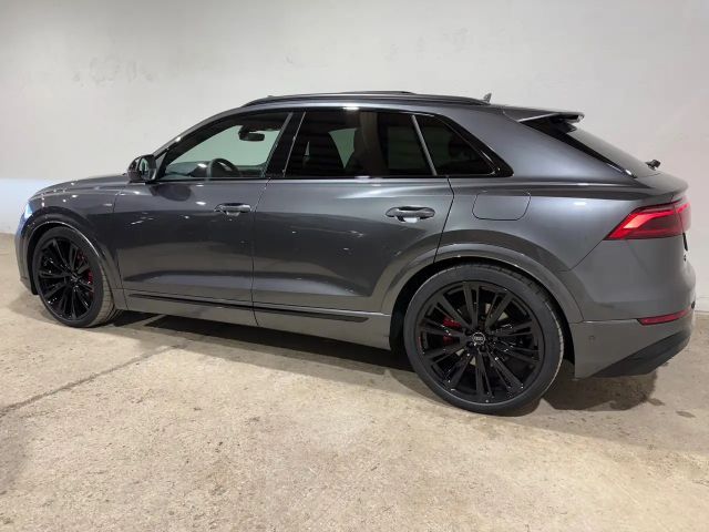 Audi Q8 55 TFSI Hybride Quattro