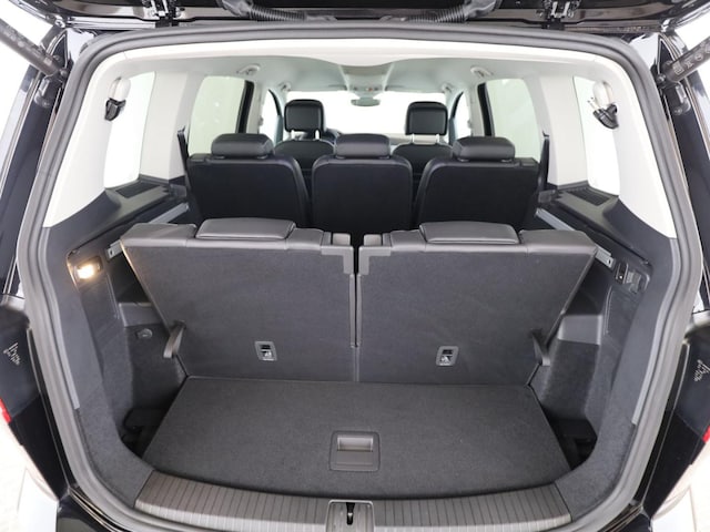 Volkswagen Touran 1.5 TSI