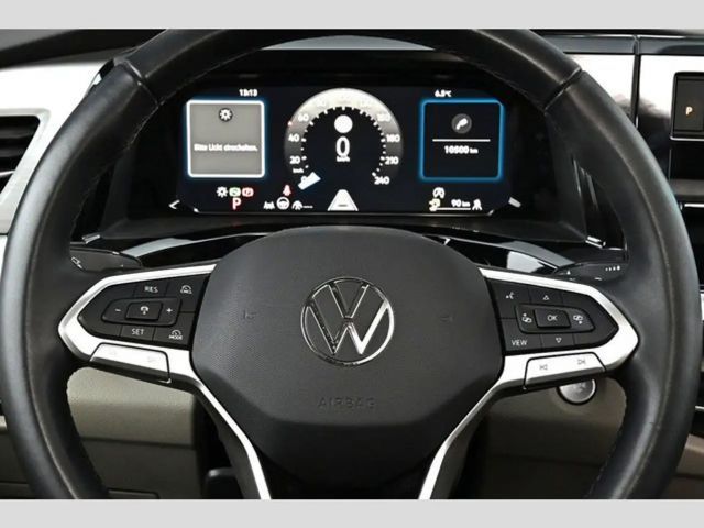 Volkswagen Multivan 2.0 TDI IQ.Drive Life T7