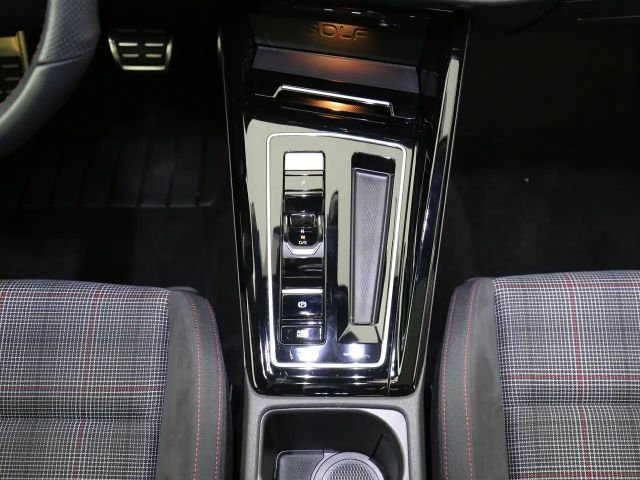 Volkswagen Golf 2.0 TSI DSG GTI Golf VIII