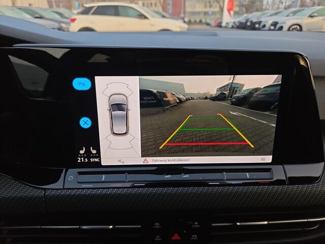 Volkswagen Golf 1.5 eTSI DSG Golf VIII R-Line