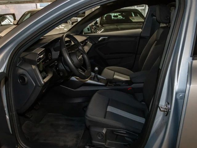 Audi A3 30 TDI Sedan