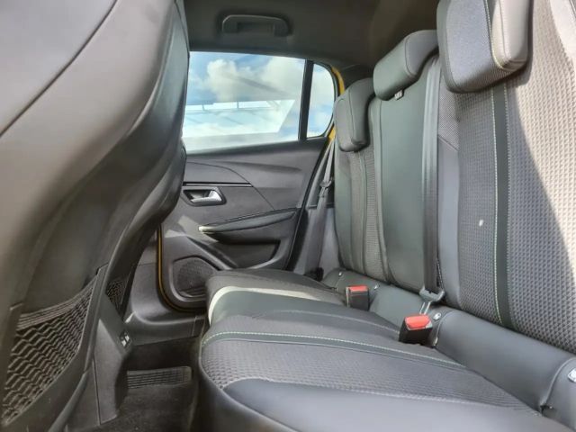 Peugeot E-208 GT-Line