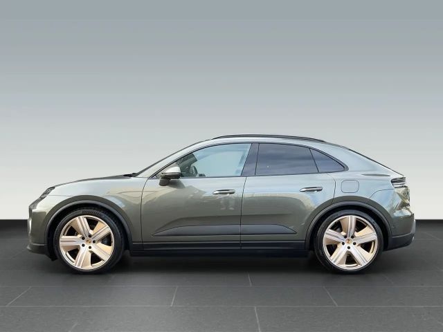 Porsche Macan 4