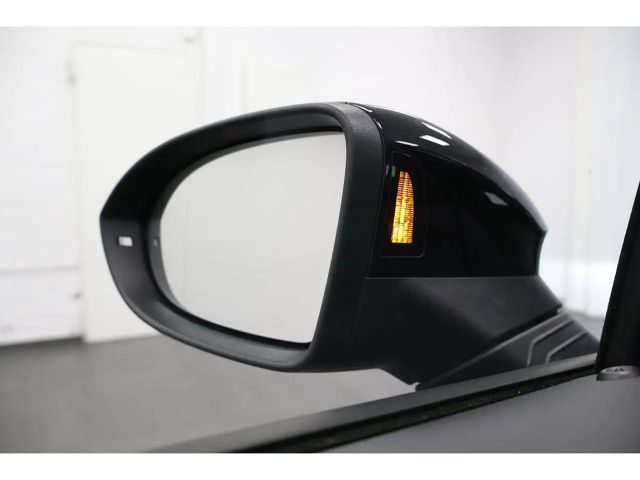 Volkswagen Golf 2.0 TDI DSG Golf VIII Variant