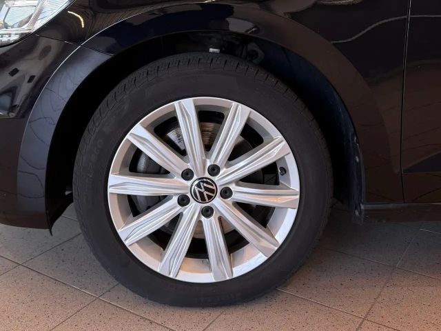 Volkswagen Touran 1.5 TSI Highline