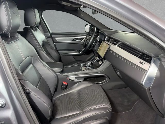 Jaguar F-Pace AWD D200 R-Dynamic S