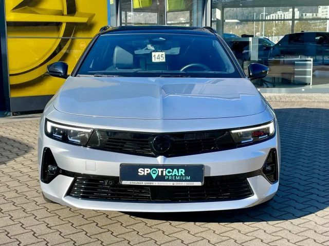 Opel Astra Sports Tourer Ultimate