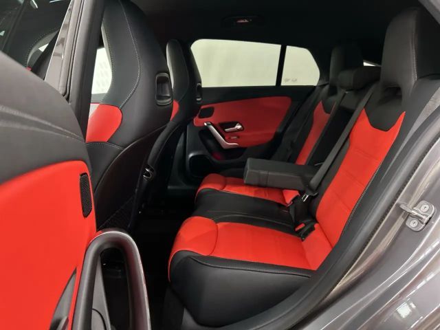 Mercedes-Benz CLA 200 CLA 200 d Shooting Brake