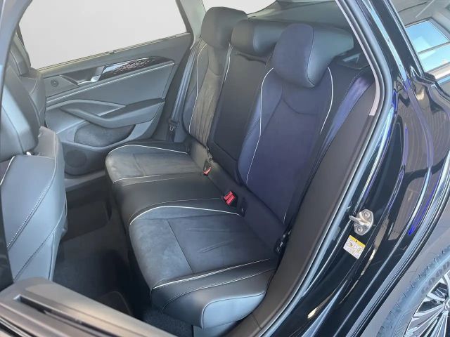 Volkswagen Passat Elegance Elegance