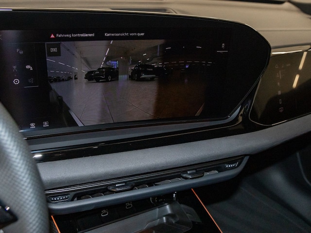 Audi A6 Avant Quattro S-Tronic