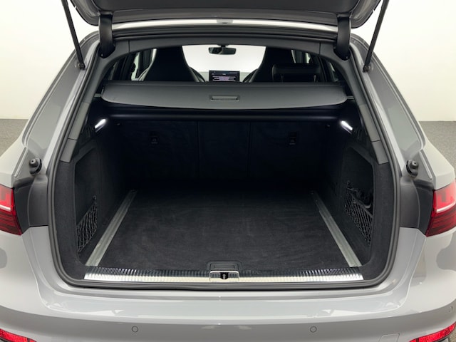 Audi RS4 Avant Quattro