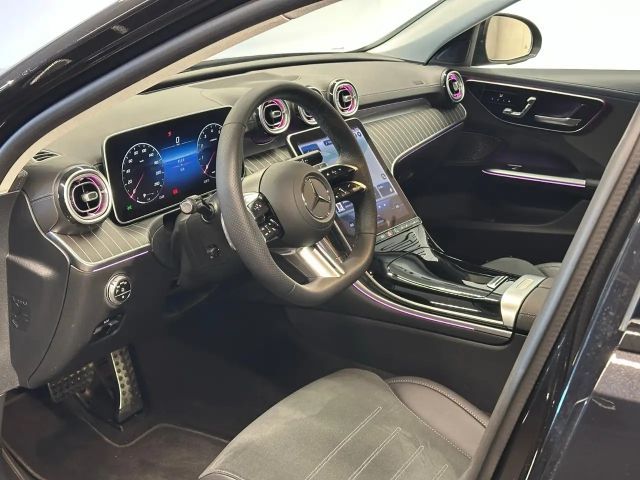 Mercedes-Benz C 200 4MATIC Sedan