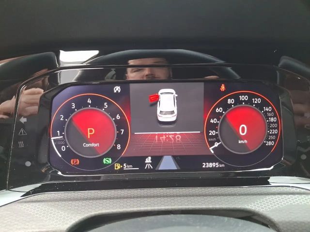 Volkswagen Golf 2.0 TSI DSG GTI