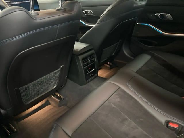 BMW 330 M-Sport Sedan