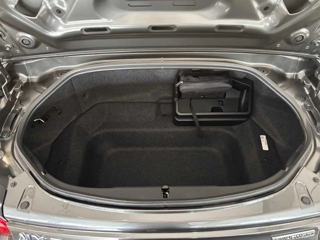 Mazda MX-5 Exclusive-line RF