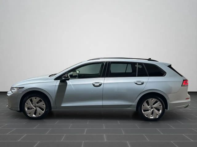 Volkswagen Golf Life Variant