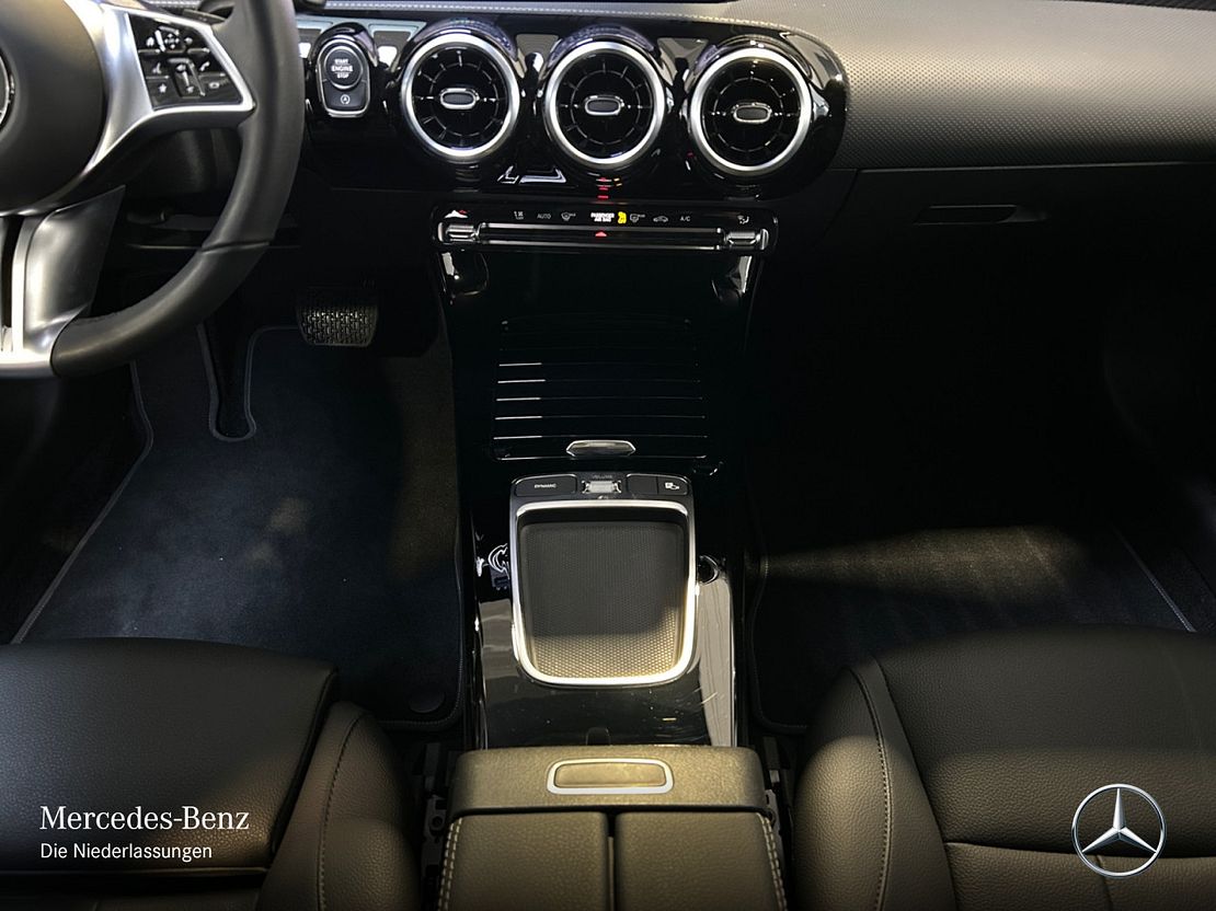 Mercedes-Benz CLA 180 Shooting Brake