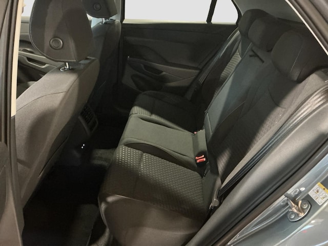 Volkswagen T-Roc 1.5 eTSI DSG Life Plus