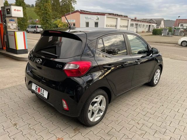 Hyundai i10 Connect