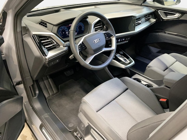 Audi Q4 e-tron SUV 45 e-tron Audi Q4 e-tron