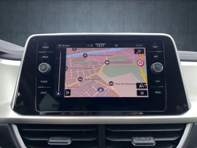 Volkswagen T-Roc 1.5 TSI DSG Life