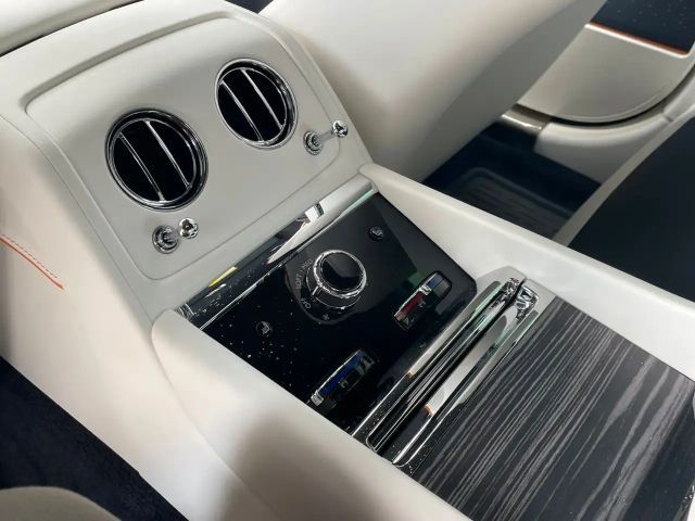 Rolls-Royce Spectre - Bespoke/Starlight/Shooting Star