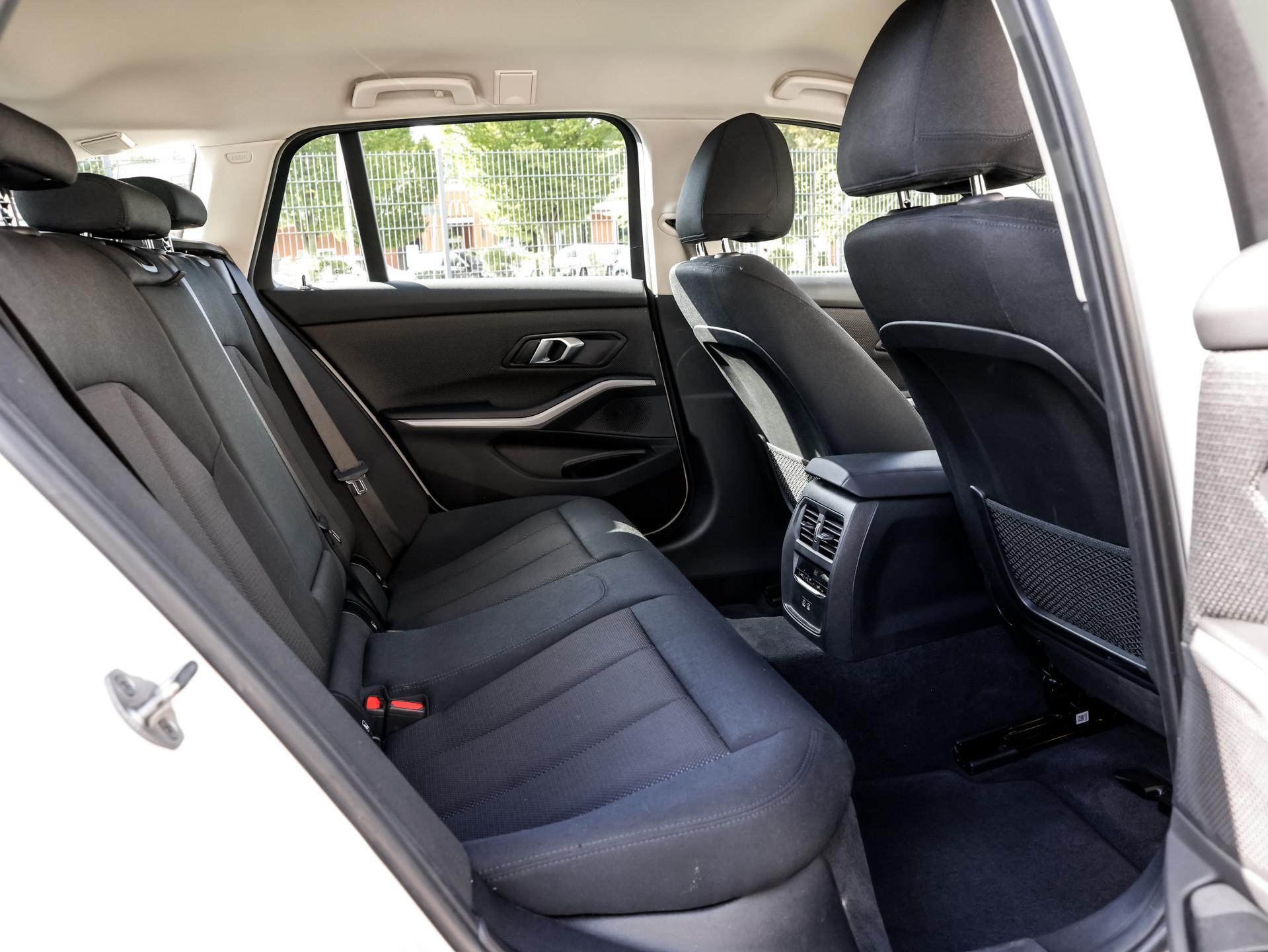 BMW 318 318i Touring