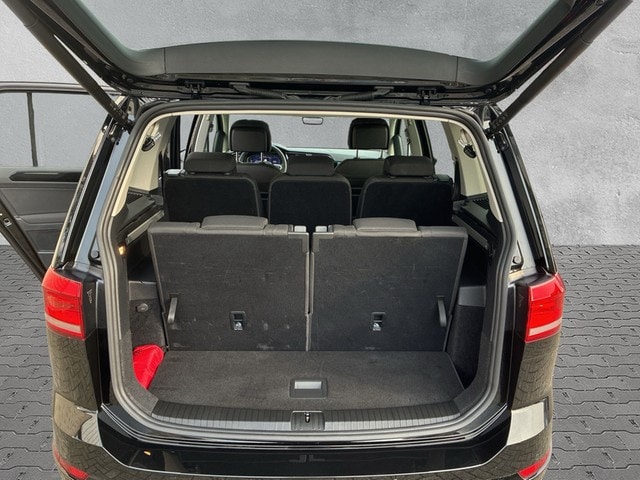 Volkswagen Touran 2.0 TDI DSG R-Line