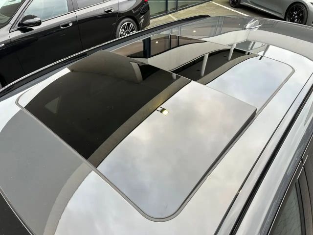 BMW 320 320i M-Sport Touring