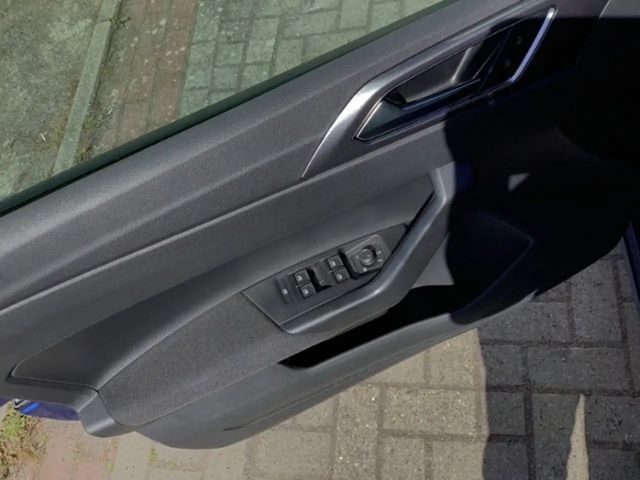 Volkswagen Polo IQ.Drive Style