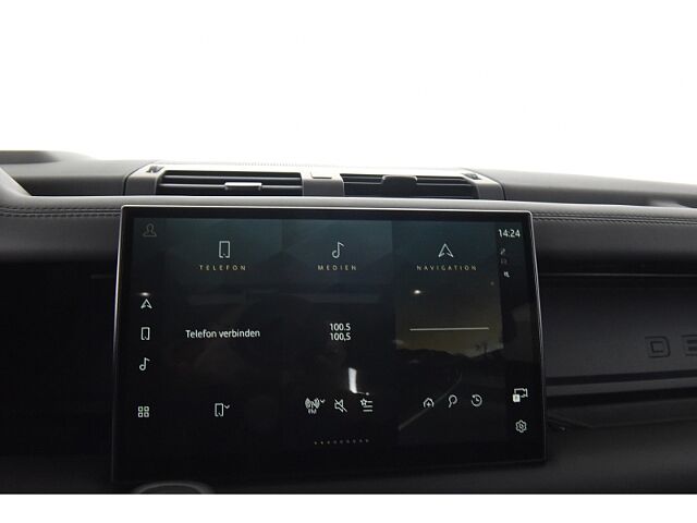 Land Rover Defender 110 Dynamic HSE