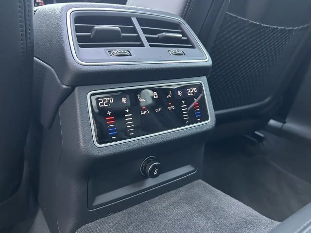 Audi A6 55 TFSI Sedan