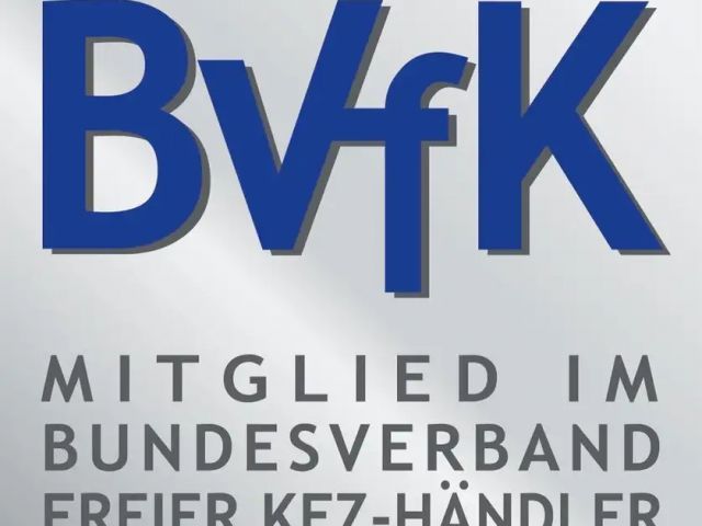 BMW X1 23 *HK- AHK- HUD- ACC- Panoramadach*